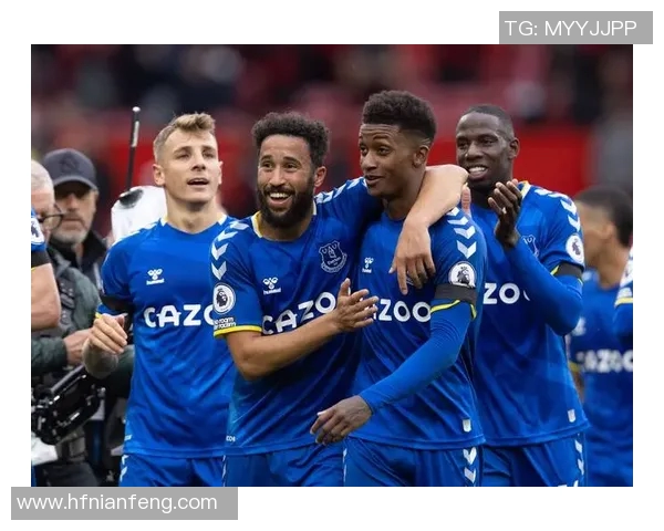 桑德兰与曼联历史交锋记录分析及战绩回顾